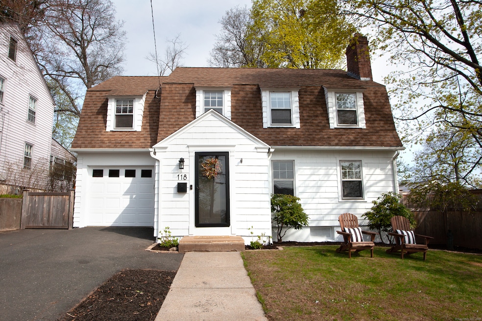 Sold $610,000 • Co-Listing Agent