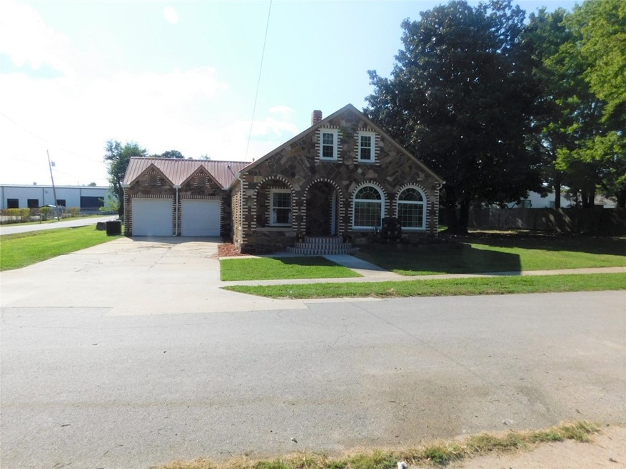 Come take a look at this wonderful rock home on a corner lot not far from downtown Lincoln! Remarkable!