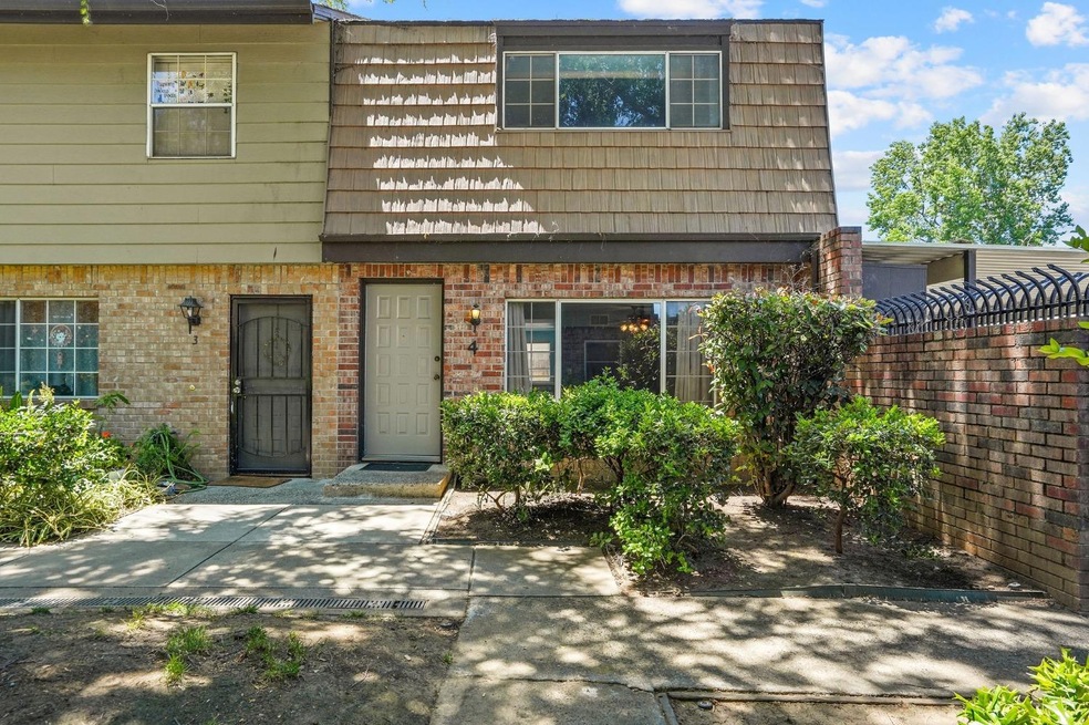 10857 Coloma Rd unit 4, Rancho Cordova, CA 95670 - photo 1