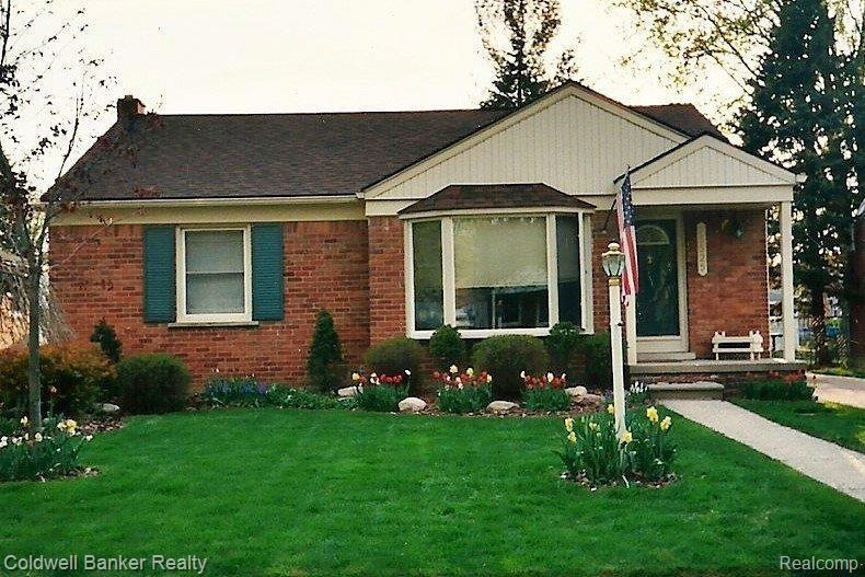 15525 Gaylord.jpg