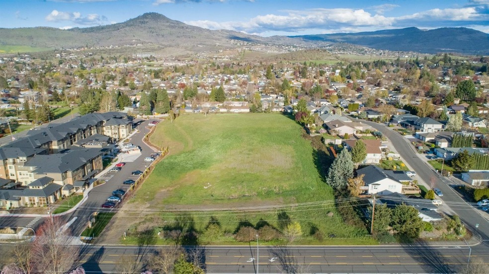 0 Tl 1701 Springbrook Rd unit 103012074, Medford, OR 97504 - photo 1