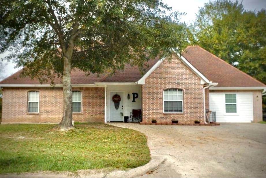 130 Oak View St, Lufkin, TX 75904 - photo 1