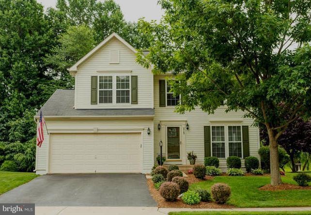 5765 Fincastle Dr, Manassas, VA 20112 - photo 1