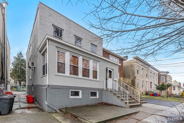 226 Riverview Place, Cliffside Park, NJ 07010 - photo 1