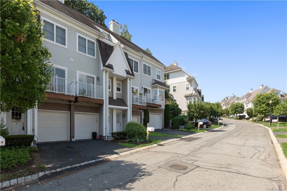 10 Crystal Hill Dr unit 3, Pomona, NY 10970 - photo 1