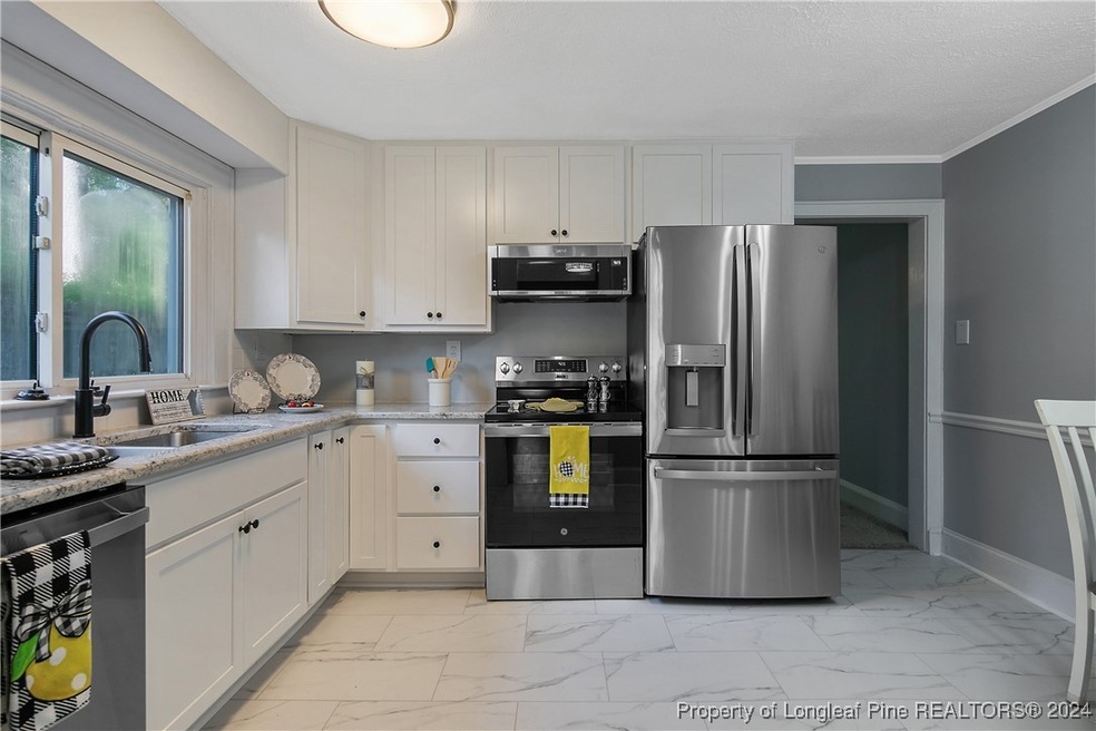 607 Cape Fear Ave, Fayetteville, NC 28303 - photo 1