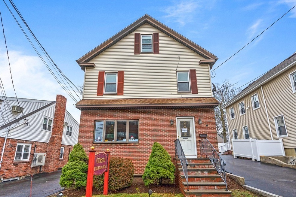 274 Main St unit B, Stoneham, MA 02180 - photo 1