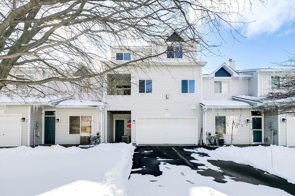 10732 Tamarack St NW unit 203, Coon Rapids, MN 55433 - photo 1