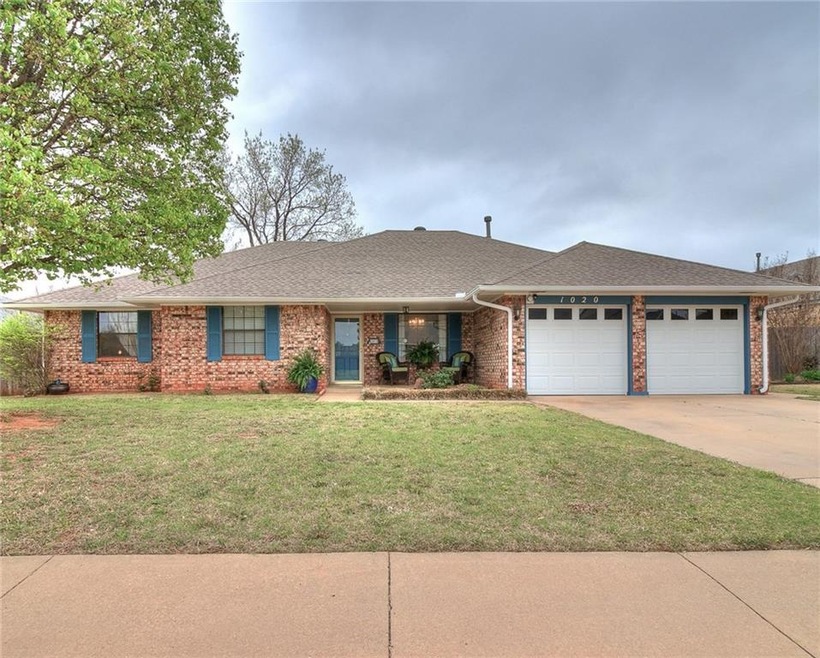 1020 NE 20th St, Moore, OK 73160 - photo 1