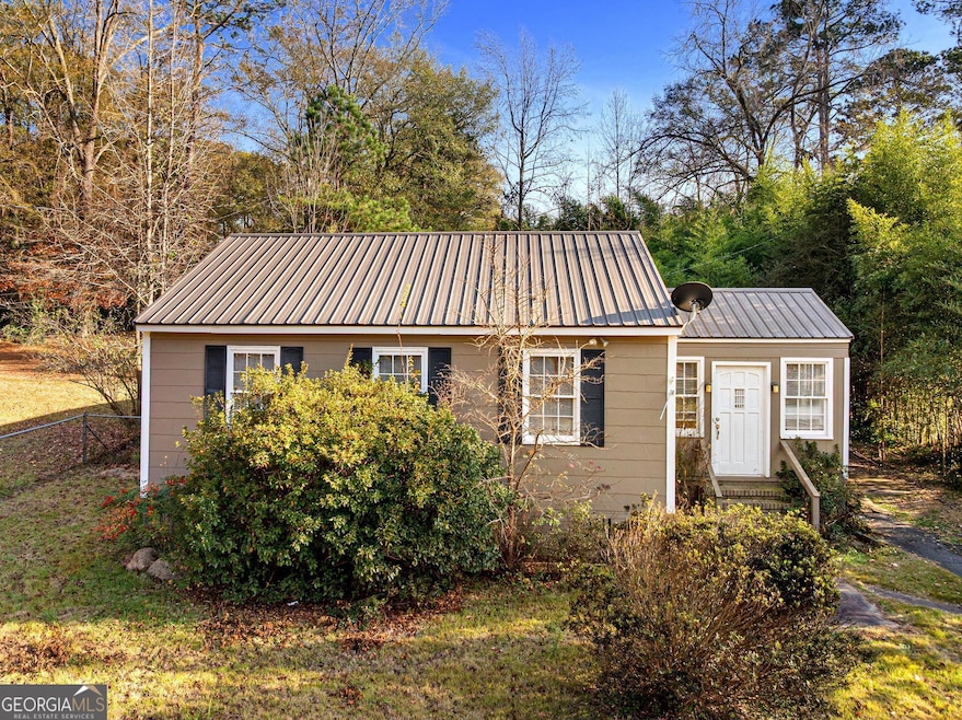 For Sale $135,000 • Co-Listing Agent