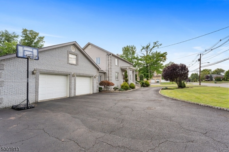 713 New Dover Rd, Edison, NJ 08820 - photo 1