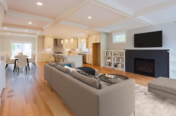 8 Fuller St unit 2, Waltham, MA 02453 - photo 1