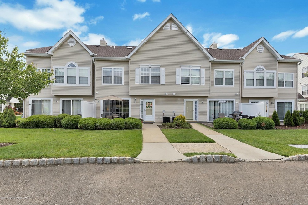 86 Madison Ct, Tinton Falls, NJ 07712 - photo 1