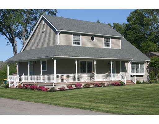 350 Gilbert St, Mansfield, MA 02048 - photo 1