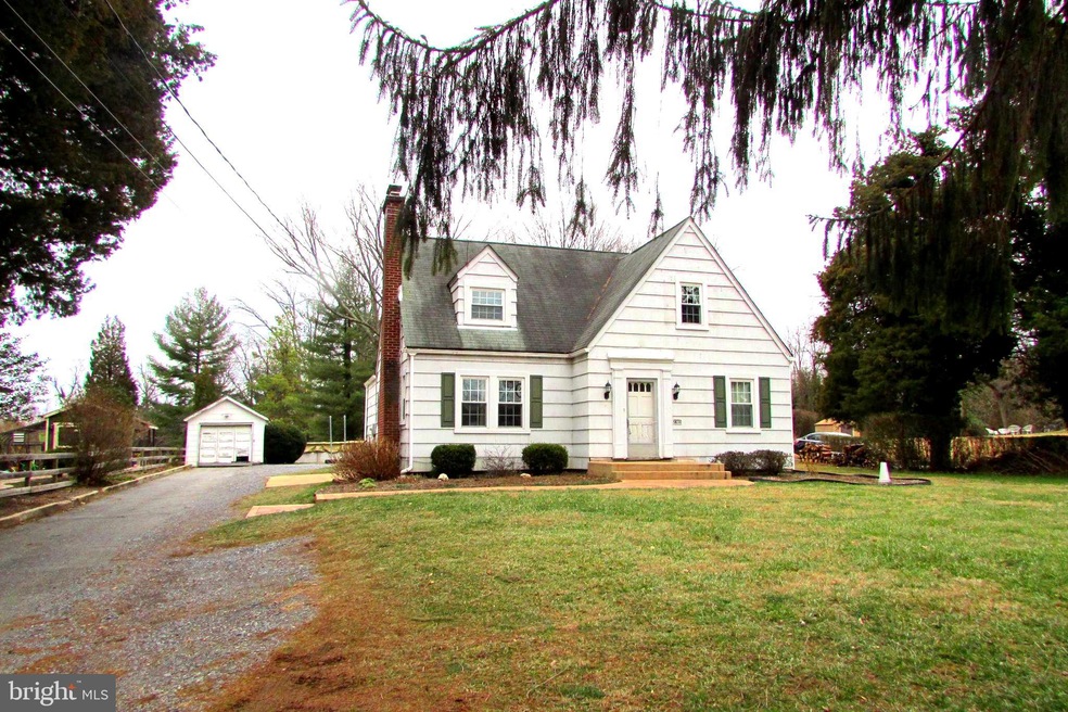 2305 Old Frederick Rd, Catonsville, MD 21228 - photo 1