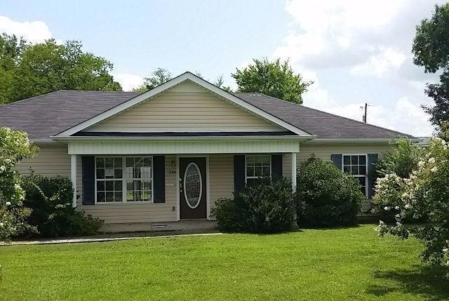 206 Saddlewood Dr, Shelbyville, TN 37160 - photo 1