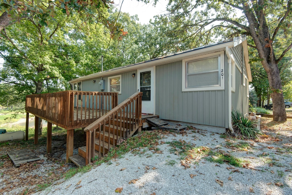 Lakefront Cabin