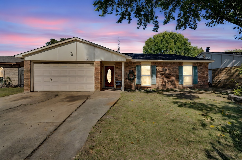 1530 Independence Trail, Grand Prairie, TX 75052 - photo 1