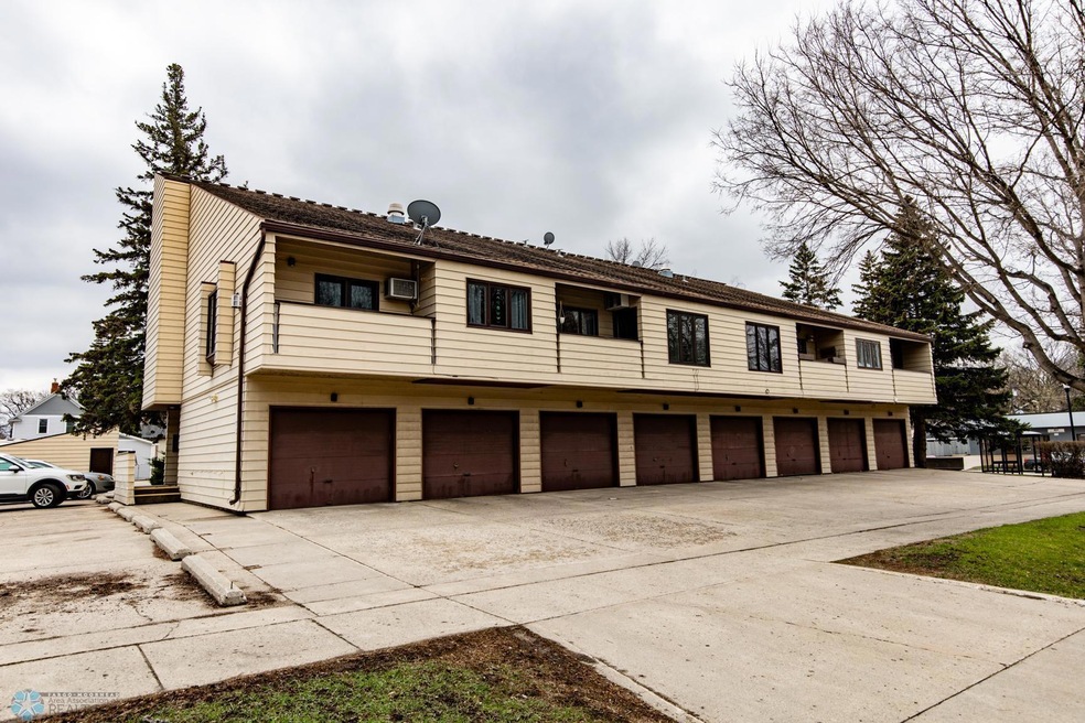 804 10th St S unit A6, Fargo, ND 58103 - photo 1