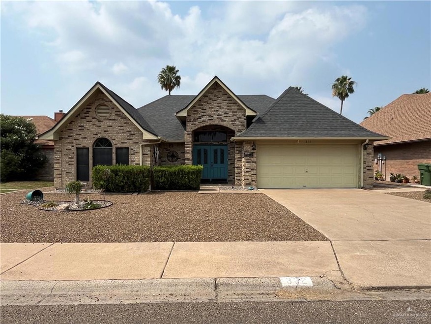 332 Rebecca Dr, Alamo, TX 78516 - photo 1