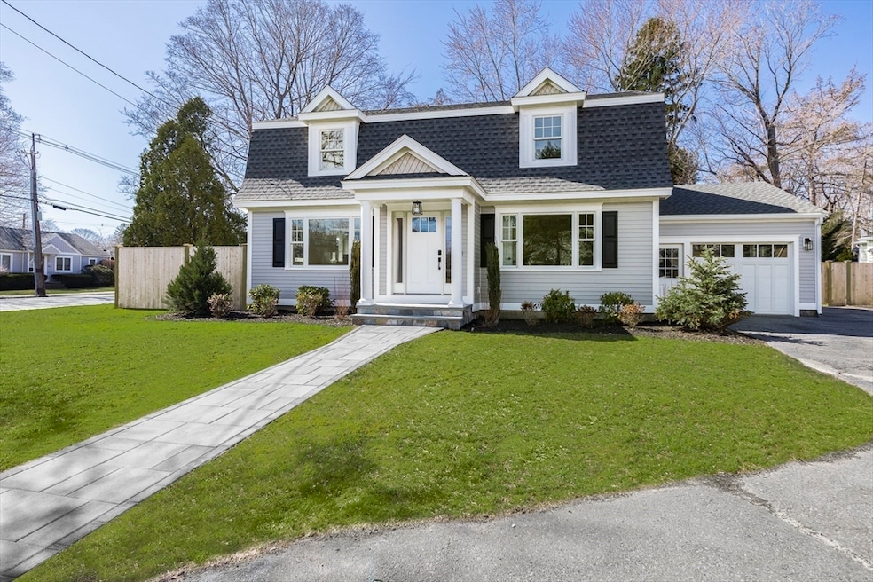 4 Ruby Ave, Marblehead, MA 01945 - photo 1