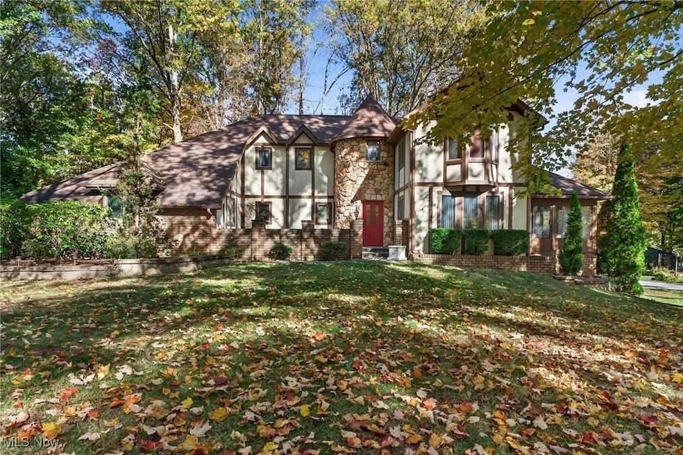 1585 Kent St, Kent, OH 44240 - photo 1