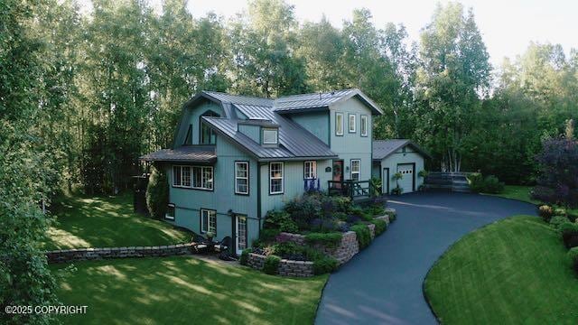 For Sale $689,900 • Co-Listing Agent