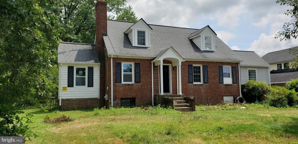 3437 Charles St, Falls Church, VA 22041 - photo 1