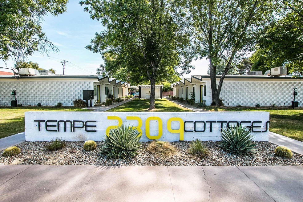 2309 S College Ave unit 8, Tempe, AZ 85282 - photo 1