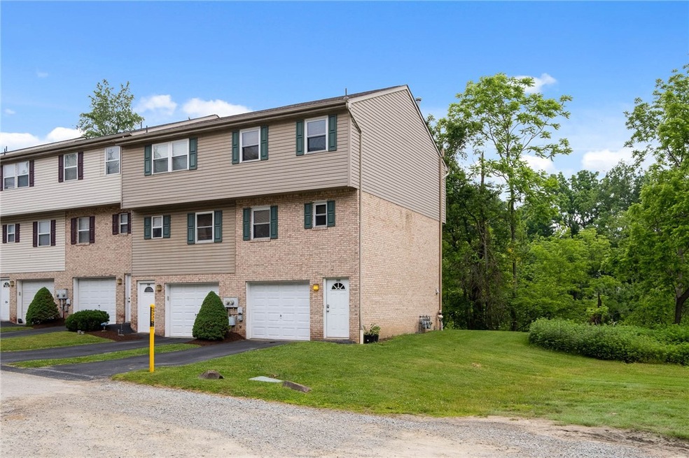 Welcome To 130 Pine Ct ~ A Great End Unit Townhome