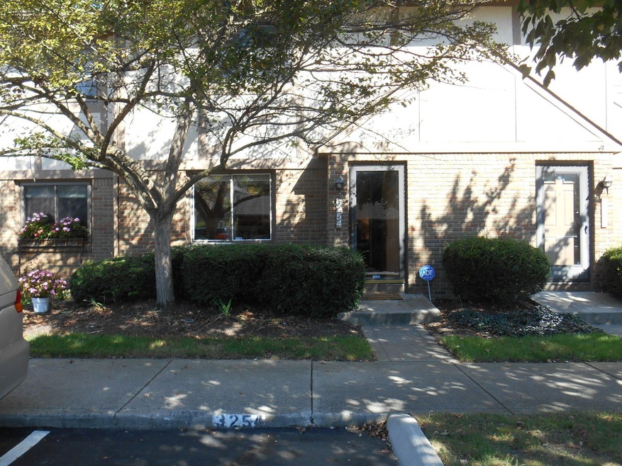 9-27-2015 4th st and brookview 084
