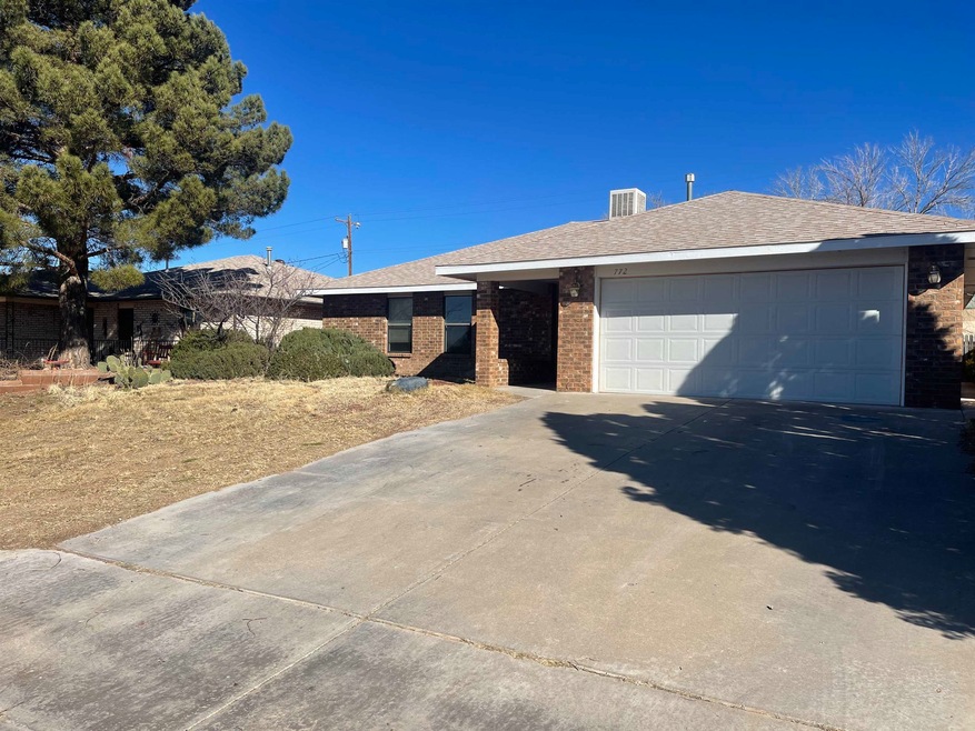 772 Montwood Ct, Alamogordo, NM 88310 - photo 1