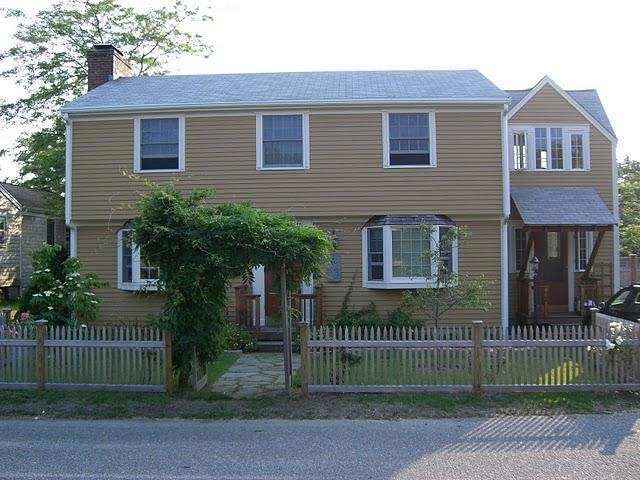 Primary Photo