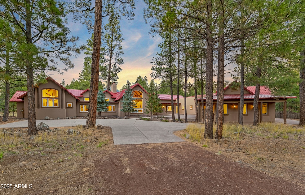 4020 Hidden Hollow Rd, Flagstaff, AZ 86001 - photo 1