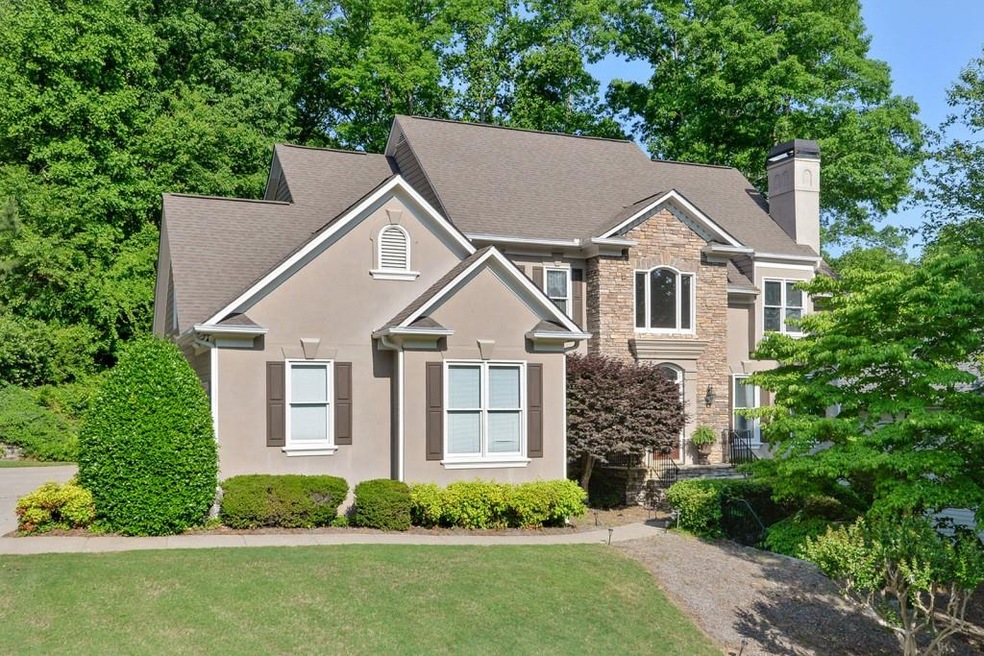 Beautiful hilltop views await!