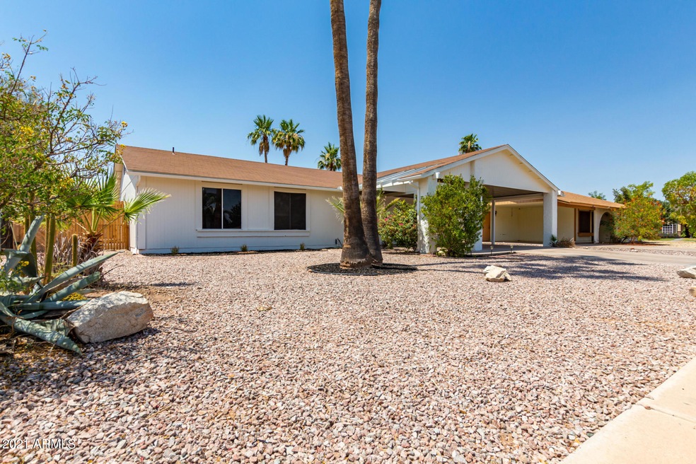 1605 W Comstock Dr, Chandler, AZ 85224 - photo 1