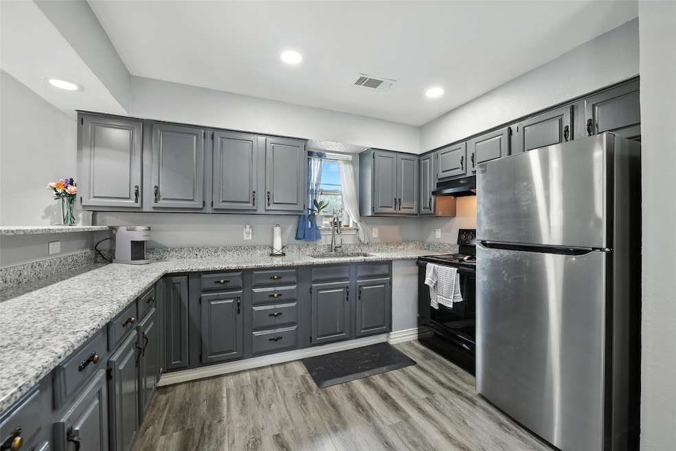 For Rent $2,000/month