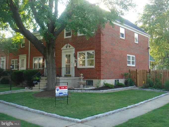 1560 Barrett Rd, Gwynn Oak, MD 21207 - photo 1
