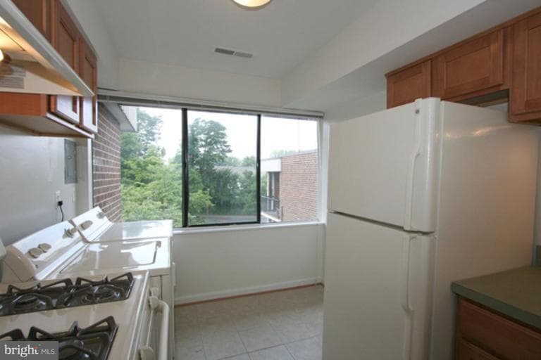 2107 Walsh View Terrace, Silver Spring, MD 20902 - photo 1