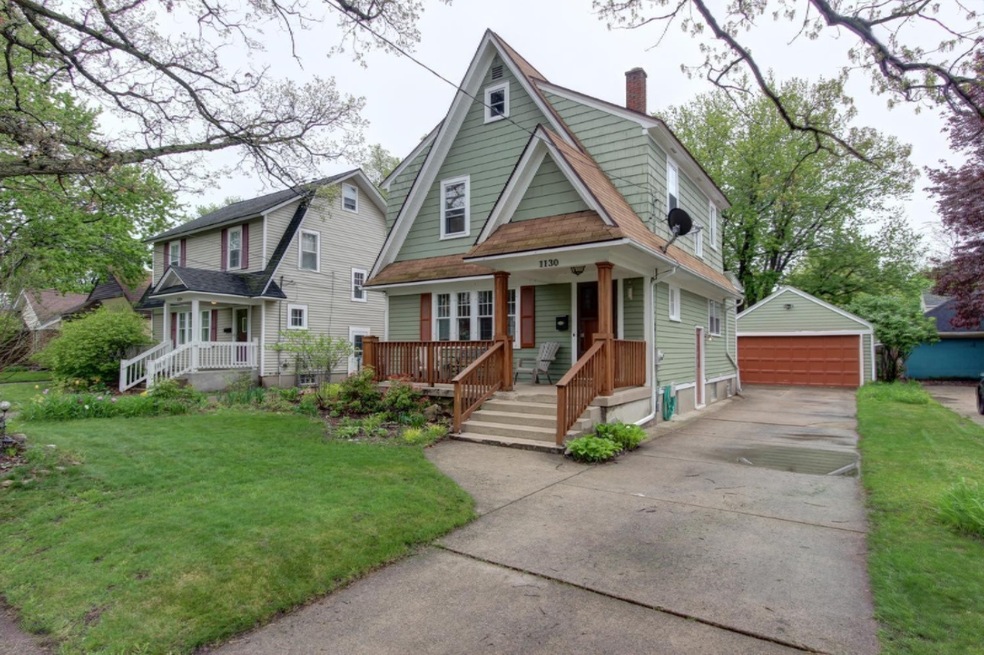 1130 Hoyt St Se