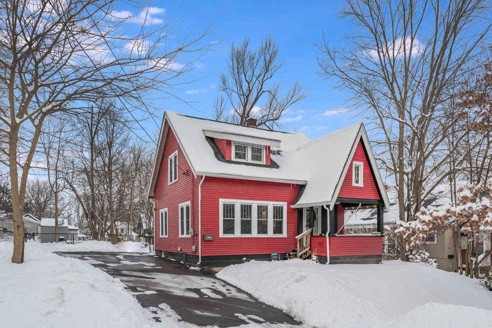 1248_Blakeslee_St_01