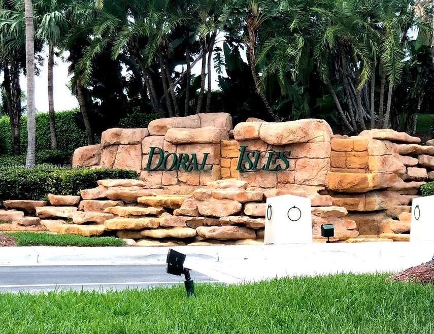 10770 NW 66th St unit 201, Doral, FL 33178 - photo 1