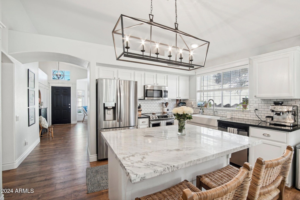 Sold $727,500 • Co-Listing Agent