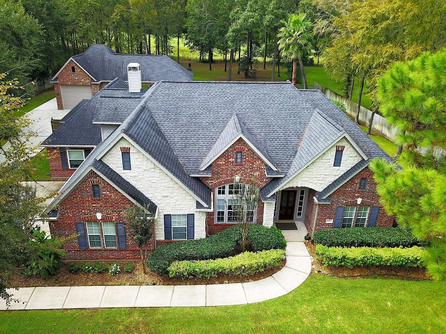 10635 Clubhouse Cir, Magnolia, TX 77354 - photo 1