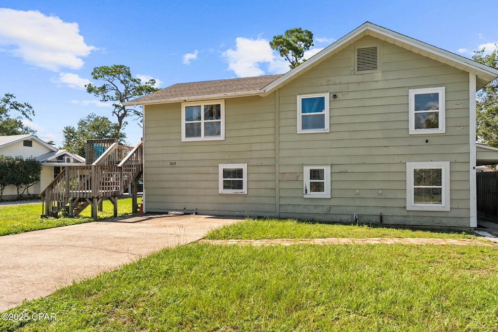 525 8th St, Port Saint Joe, FL 32456 - photo 1