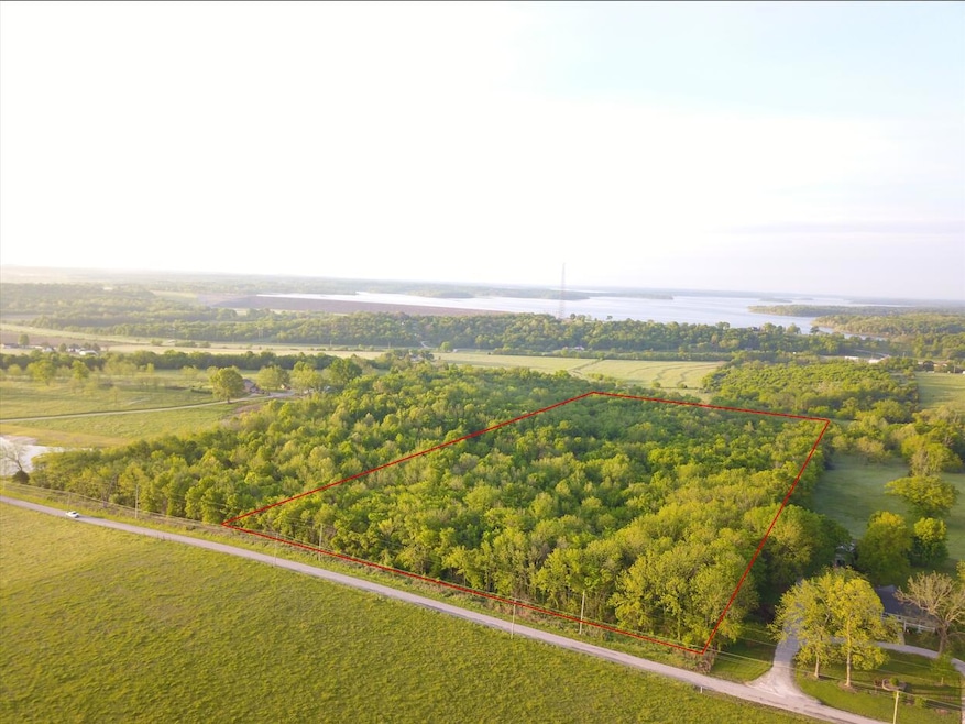 15 acre line
