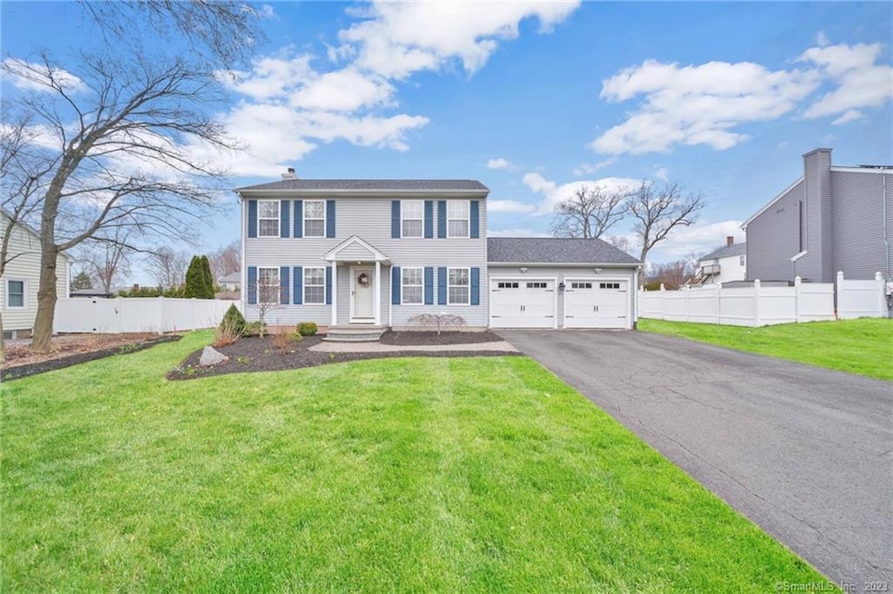 25 3rd St, Suffield, CT 06078 - photo 1