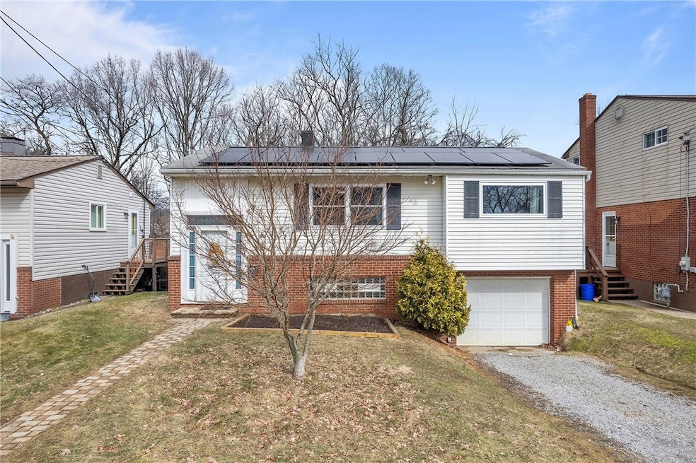 905 8th Ave, Conway, PA 15027 - photo 1