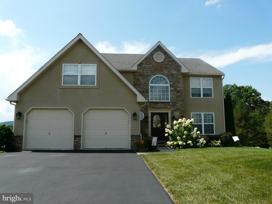 1006 Eddystone Ct, Reading, PA 19605 - photo 1