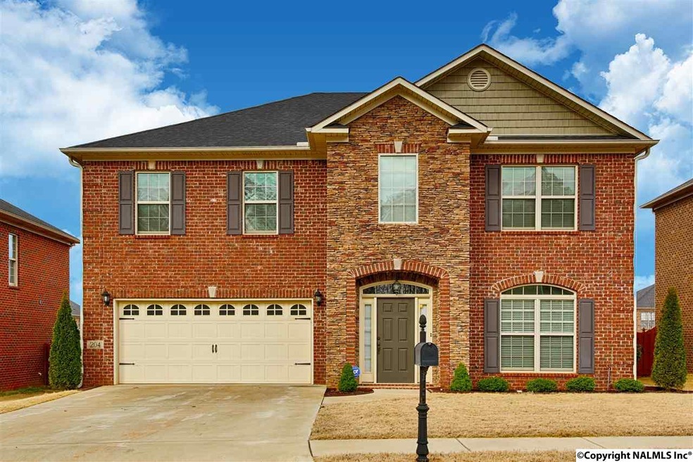 Welcome to your new home! Over 2700 square feet with 4 bedrooms, 3 bathrooms, privacy fenced lot and a loaded kitchen.
